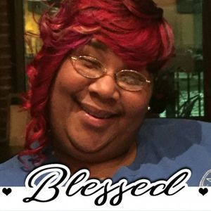 Meet your Posher, Felicia